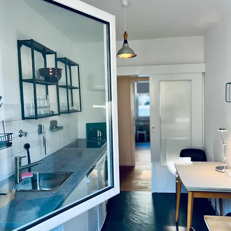 Frisch Renovierte Mit Balkon In Zentraler Lage * Wuppertal
