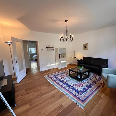 Frisch Renovierte Mit Balkon In Zentraler Lage * Wuppertal