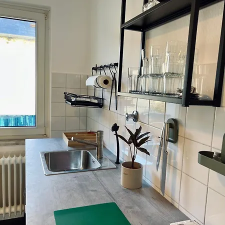 Frisch Renovierte Mit Balkon In Zentraler Lage Lägenhet Wuppertal