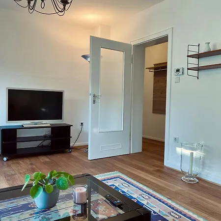Frisch Renovierte Mit Balkon In Zentraler Lage Wuppertal